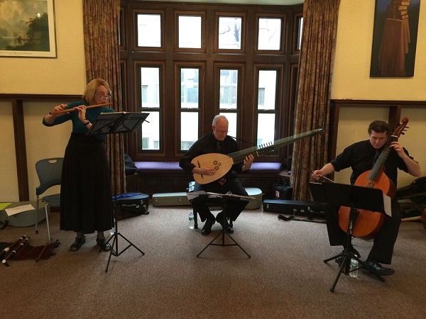 Entwyned Early Music at Russell Library April 23, 2016